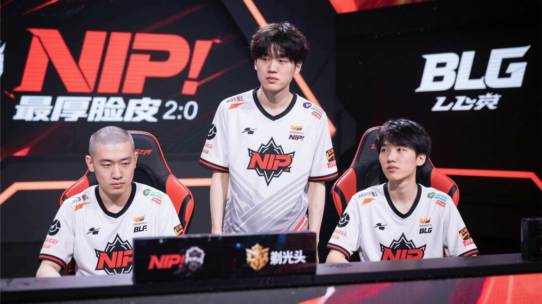 问鼎娱乐app介绍